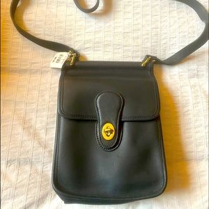 Vintage leather shoulder/cross body bag